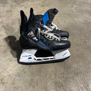Black 2021 True TF9 Hockey Skates Regular Width 9.5 (Used)