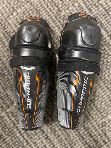 Junior Bauer Supreme One.4 Shin Pads 10" (Used)