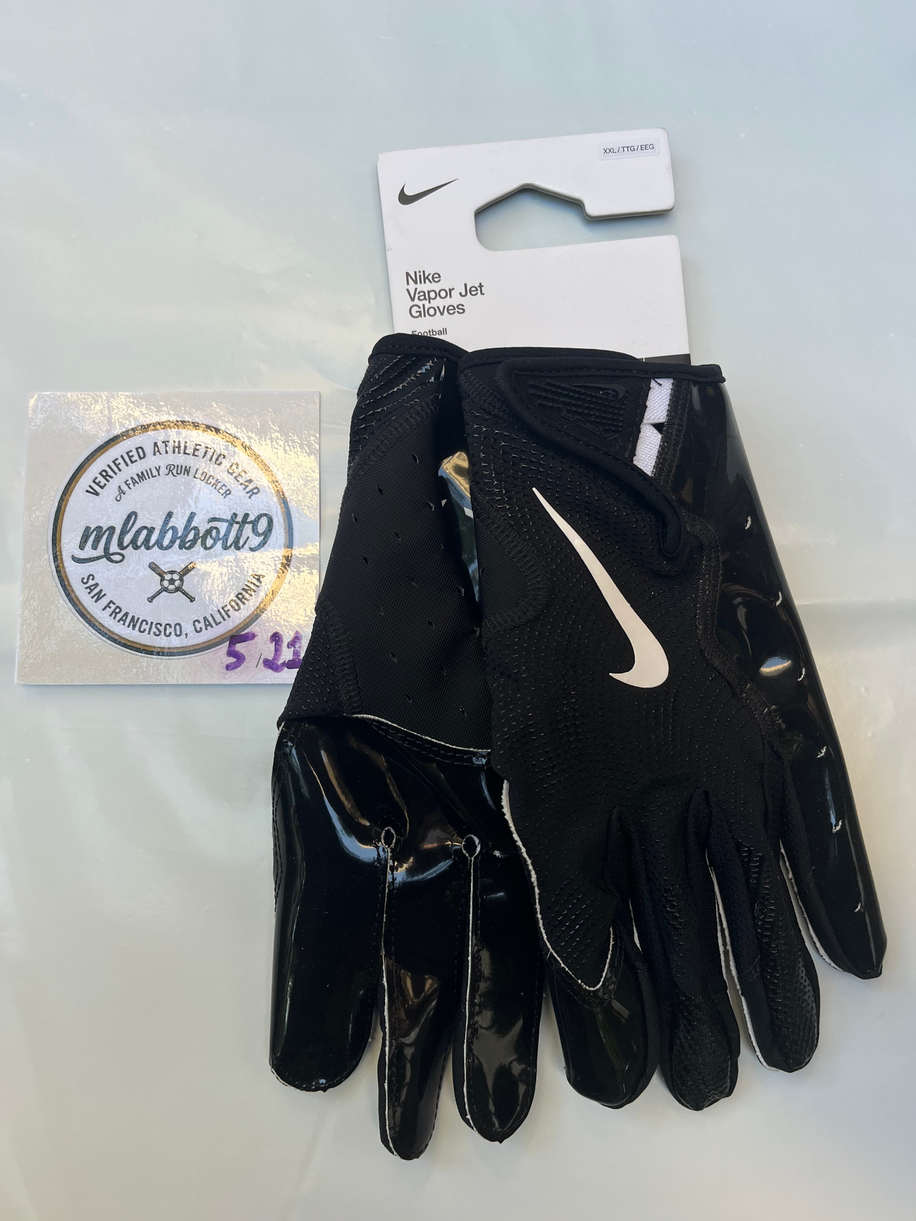 【新品】 アメフト Jordan Jet 7.0 グローブ　BLACK　L Nike Jordan Jet 7.0 Football Gloves Black Grey Magnigrip+ Men's
