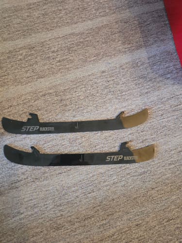 Step Steel Blacksteel