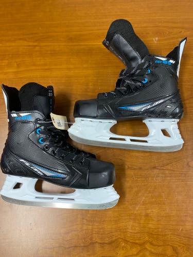 Senior Flite CGX-85 Chaos Hockey Skates Regular Width 7 (Used)
