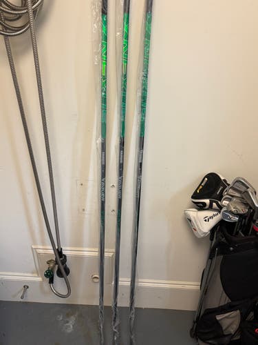 Senior Bauer Custom Green Nexus Tracer Left Hand Hockey Stick P92M 102 Flex Pro Stock (New)