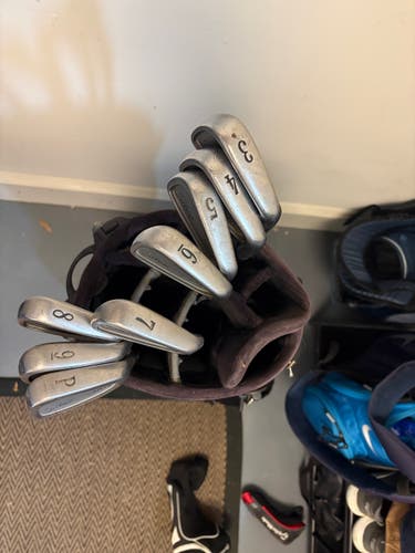 Men's 2005 Titleist 704.CB Right Handed Iron Set Dynamic Gold Stiff Flex (Used)