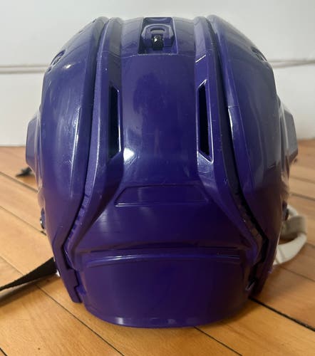 Large Bauer Re-Akt 155 Helmet (Used)