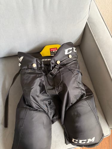 Men's Junior Large CCM Tacks Hockey Pants (Used)