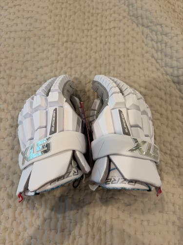 STX Surgeon RZR2 Lacrosse Gloves (New)