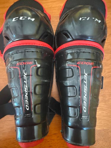 Youth CCM JetSpeed edge 8" Shin Pads (Used)