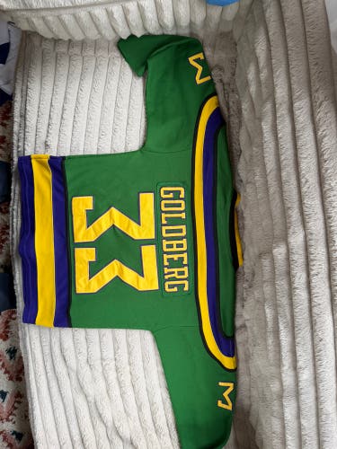 Green Small / Medium Kids Unisex Jersey (Used)