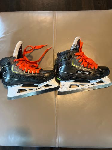 2021 Bauer Elite Hockey Goalie Skates Size 2 (Used)
