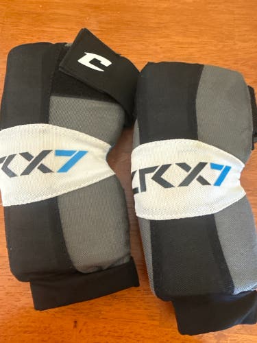 Youth Small Elbow Pads (Used)