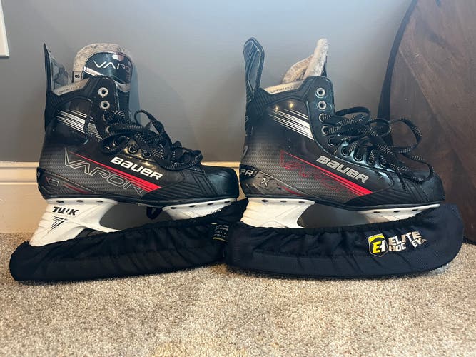 2022 Bauer Vapor X3 Hockey Skates Regular Width 8 (Used)