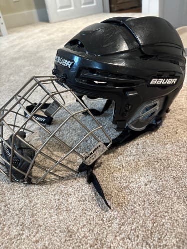 Small Bauer Helmet (Used)