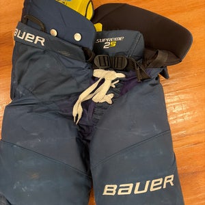Junior Large Bauer Supreme 2S Hockey Pants (Used)