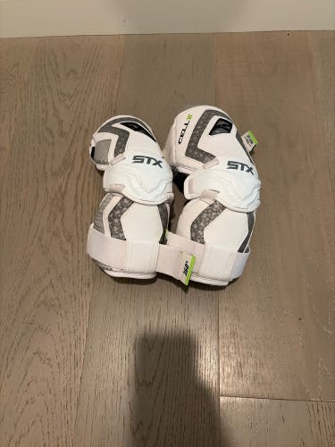 STX Cell VI Arm Pads Barely used (size M)
