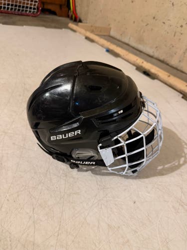 Small Bauer Re-Akt 65 Helmet (Used)