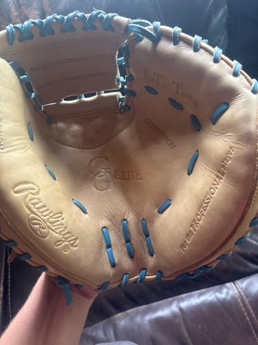 Rawlings Gold Glove Elite RH Catcher's Baseball Glove 33" (Used)