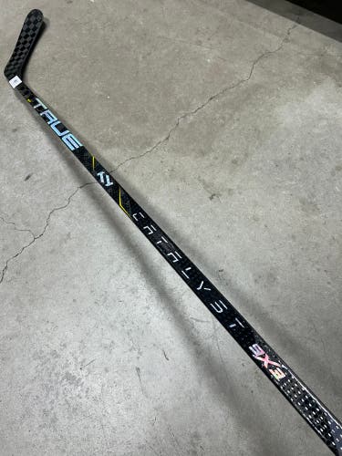85 Flex P90TM Senior True Catalyst 9x3 Right Hand Hockey Stick Pro Stock (New)