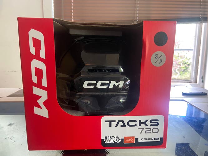 New CCM Tacks 720 Helmet (New)