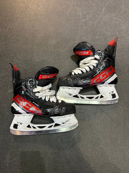 Senior CCM JetSpeed FT6 Hockey Skates | Size 7