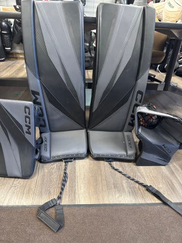 34+1 CCM Axis XF Pro Regular Goalie Full Set (New)