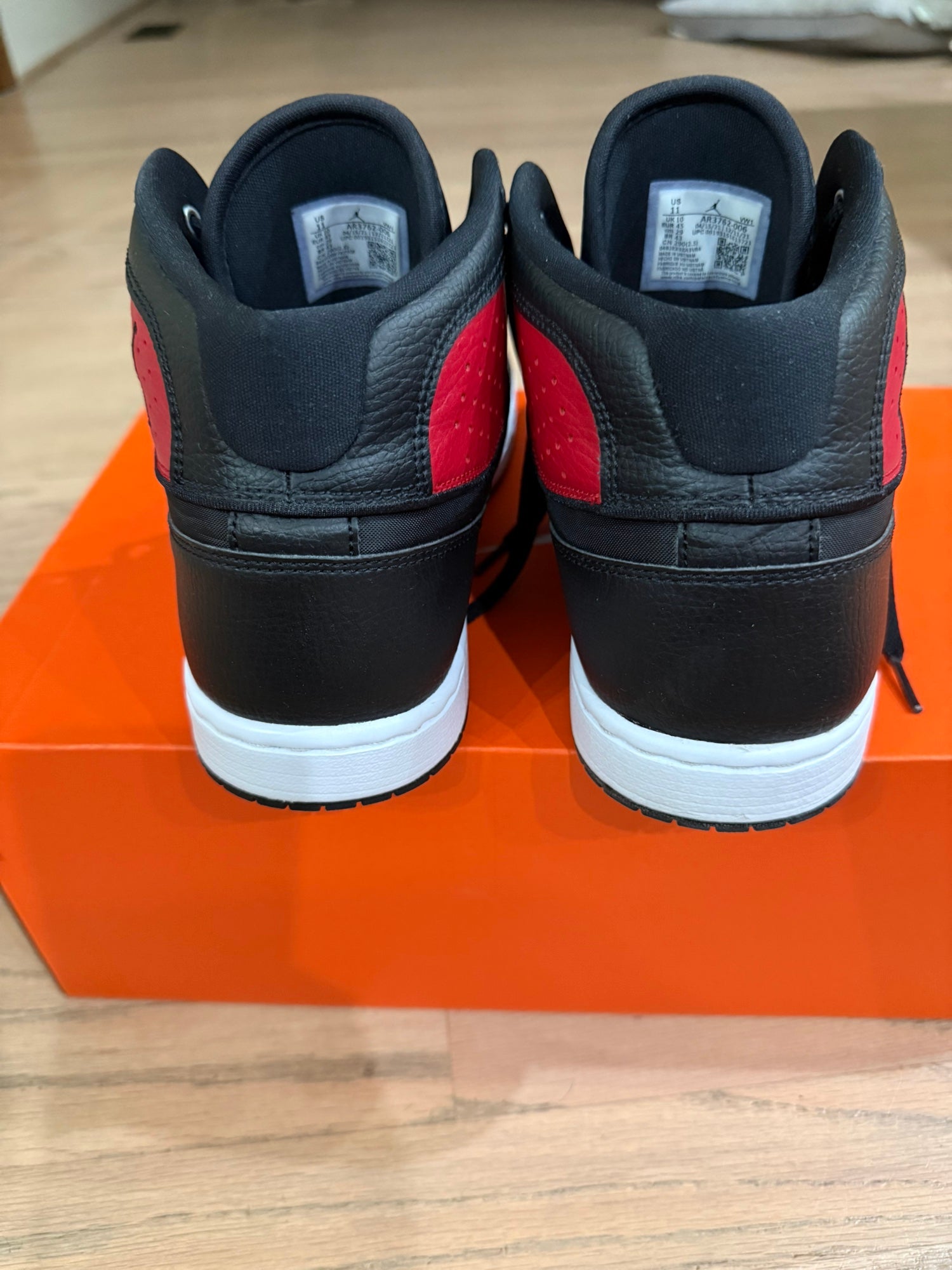 Nike Air Jordan Access Bred Black Red Basketball Shoes AR3762-006 Mens Size 10‎ Jordan Access AR3762-006 Black Gym Red Men main image 4