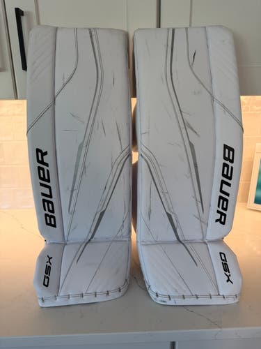 28" Bauer GSX Goalie Leg Pads (Used)