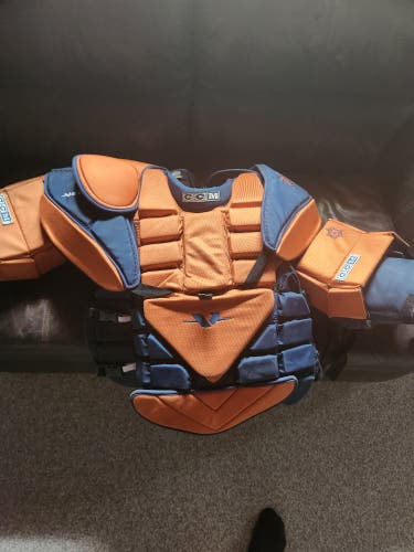 Large CCM Vector Goalie Chest Protector Pro Stock (Used)