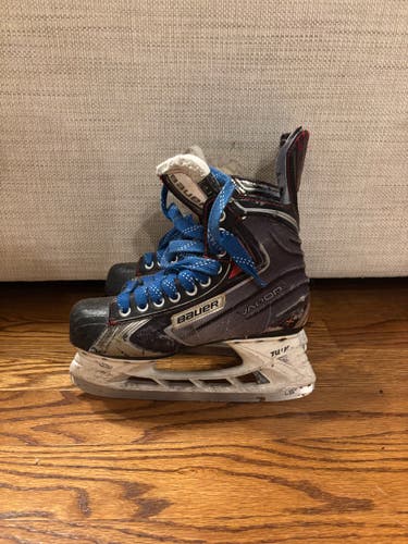 Bauer Hockey Skates 7.5 (Used)