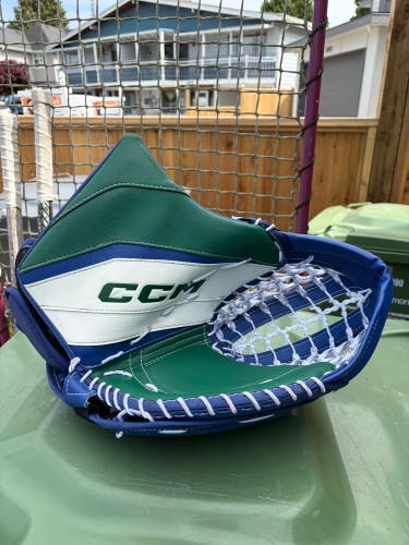 2024 CCM EFlex 6 Regular (Used)