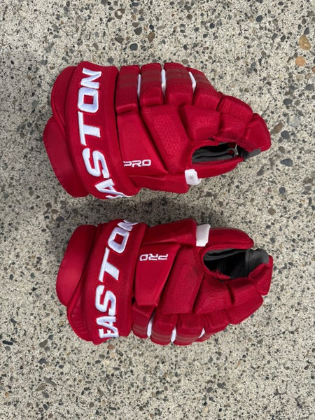 Easton Pro Elite Gloves 14" (Used)