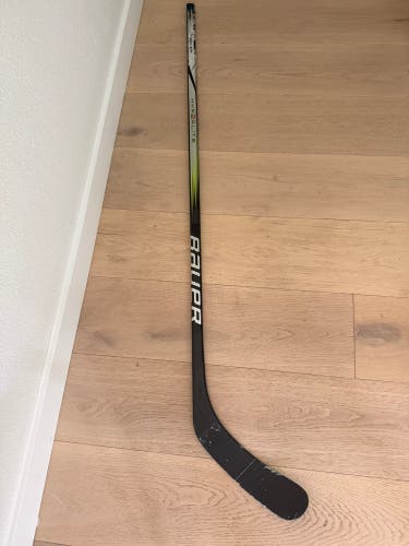 Junior Bauer Vapor Hyperlite 2 Left Hand Hockey Stick P92 40 Flex (Used)