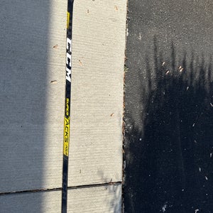 Senior CCM Super Tacks AS2 Right Handed Hockey Stick P28 85 Flex (Used)