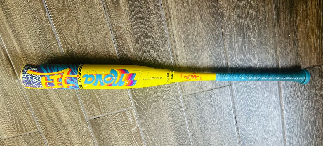 2026 Victus Nova Lit Composite USSSA Certified Bat (-8) 24 oz 32" (Used)
