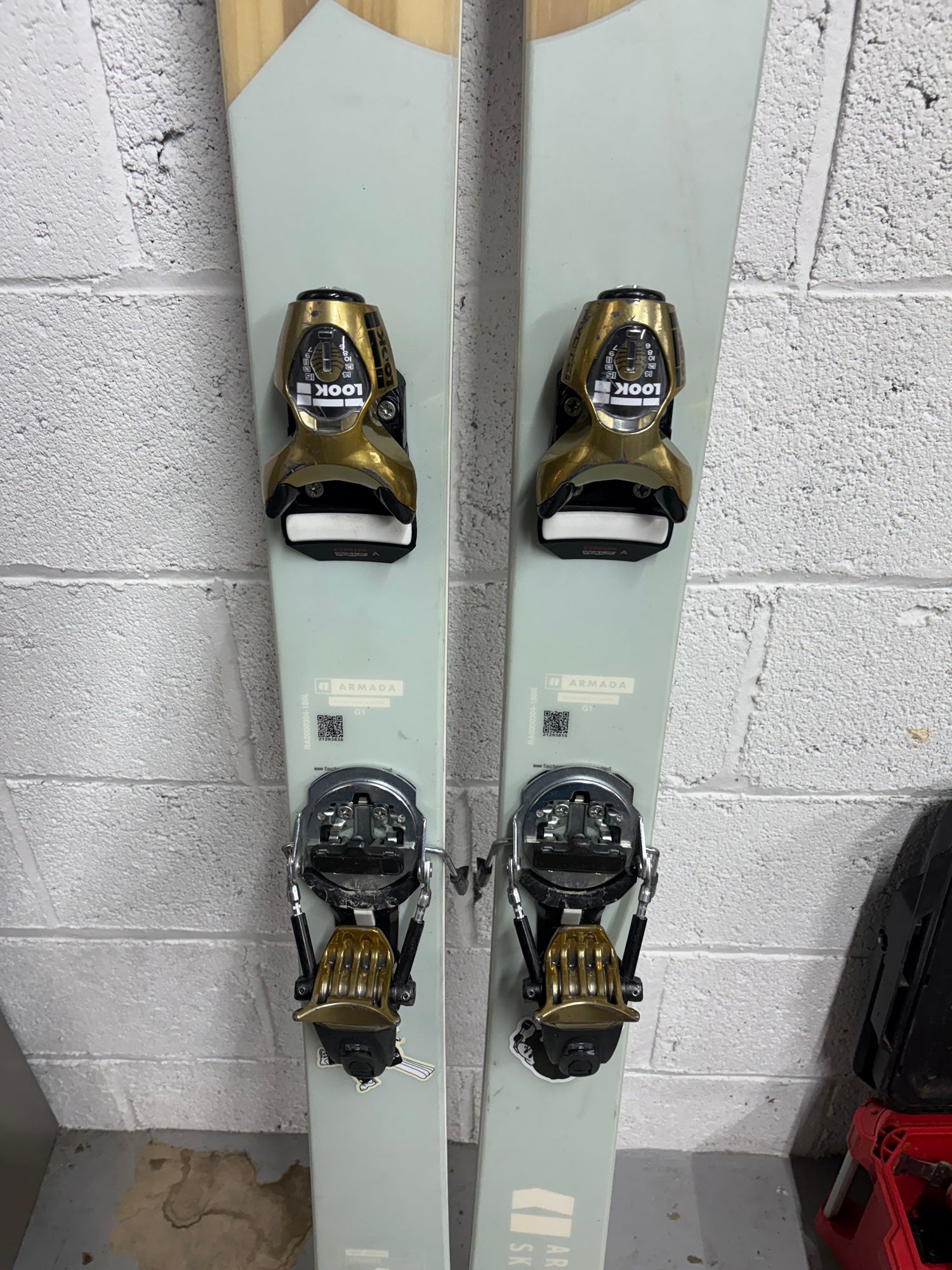 Used Armada Al Dente 168 Cm Downhill Ski Mens Combo | SidelineSwap