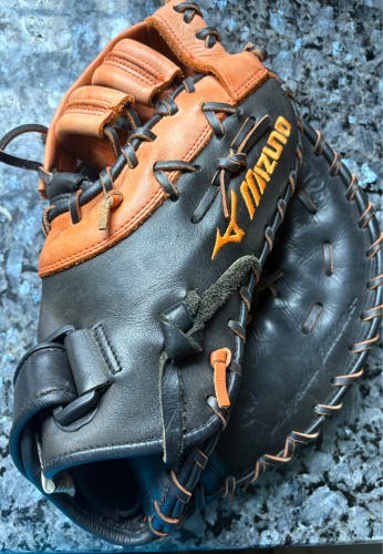 Mizuno MVP Prime RH First Base Baseball Glove 13" (Used)