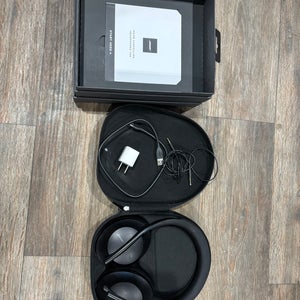 Bose 700 Noise Cancelling Headphones