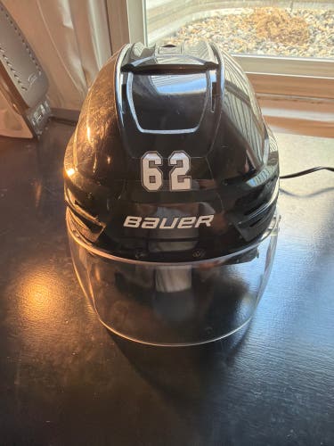 Large Bauer Re-Akt 95 Helmet (Used)