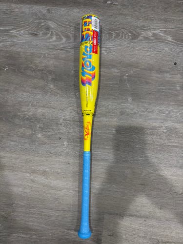 Victus Nova Lit Composite USSSA Certified Bat (-10) 19 oz 29" (New)