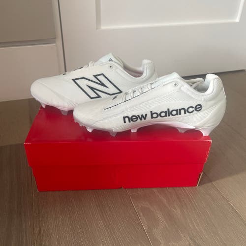 New Balance BurnX4 Lacrosse Cleat (Size: M 9.0) NEW WITH BOX AND EXTRA LACES