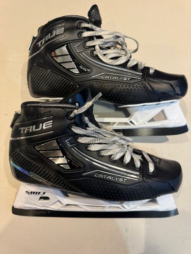 2025 True Catalyst 9x4 Hockey Goalie Skates 11.5
