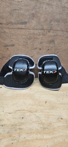 Youth PowerTek Medium Elbow Pads (Used)