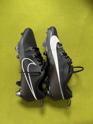 Unisex Size M 11.0 (W 12.0) Adult Nike Vapor (Used)