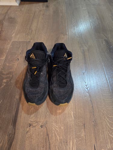 Giannis Greek Freak 7