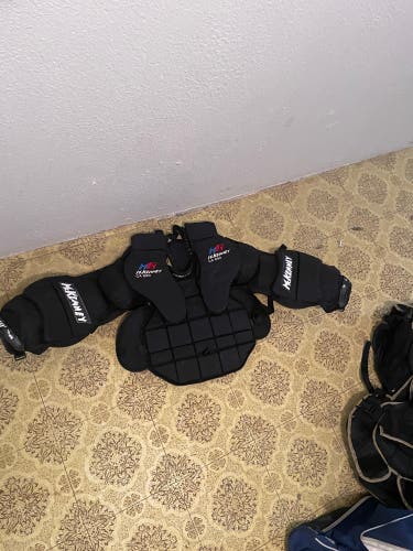 Medium Mckenney CA 655 Goalie Chest Protector (Used)
