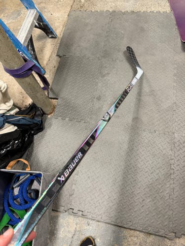 Senior Bauer Proto2 Left Hand Hockey Stick P92 70 Flex (Used)