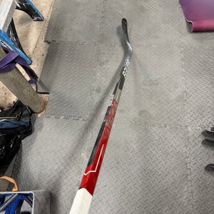 Senior Bauer Vapor Hyperlite Left Hand Hockey Stick Toe Pattern 87 Flex Pro Stock (Used)