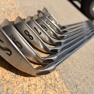 1988 Callaway S2H2 Right Handed Iron Set (Used)