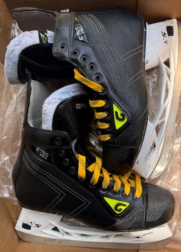 2025 Graf G755 Pro Hockey Skates Regular Width 9.5 with XS SB holders and Profiled Step Steel