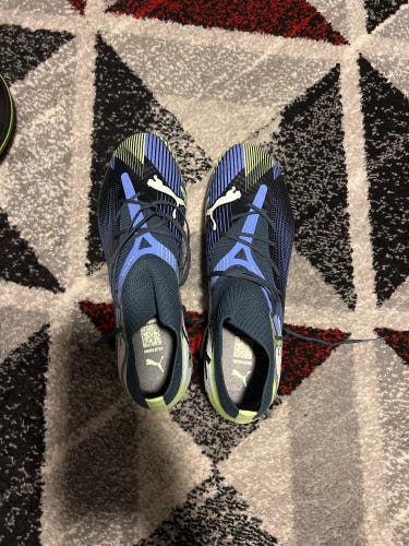 Blue Men's Size M 11.5 (W 12.5) Puma Future Cleats (New)