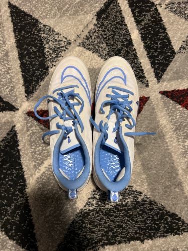 White Men's Size M 12.5 (W 13.5) Adult Nike Alpha Huarache 8 Elite Low Top (New)